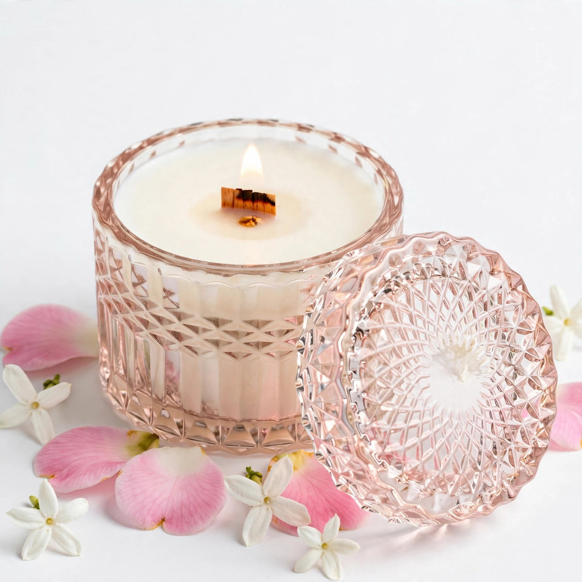 Camellia Patchouli Flower vintage glass candle detail